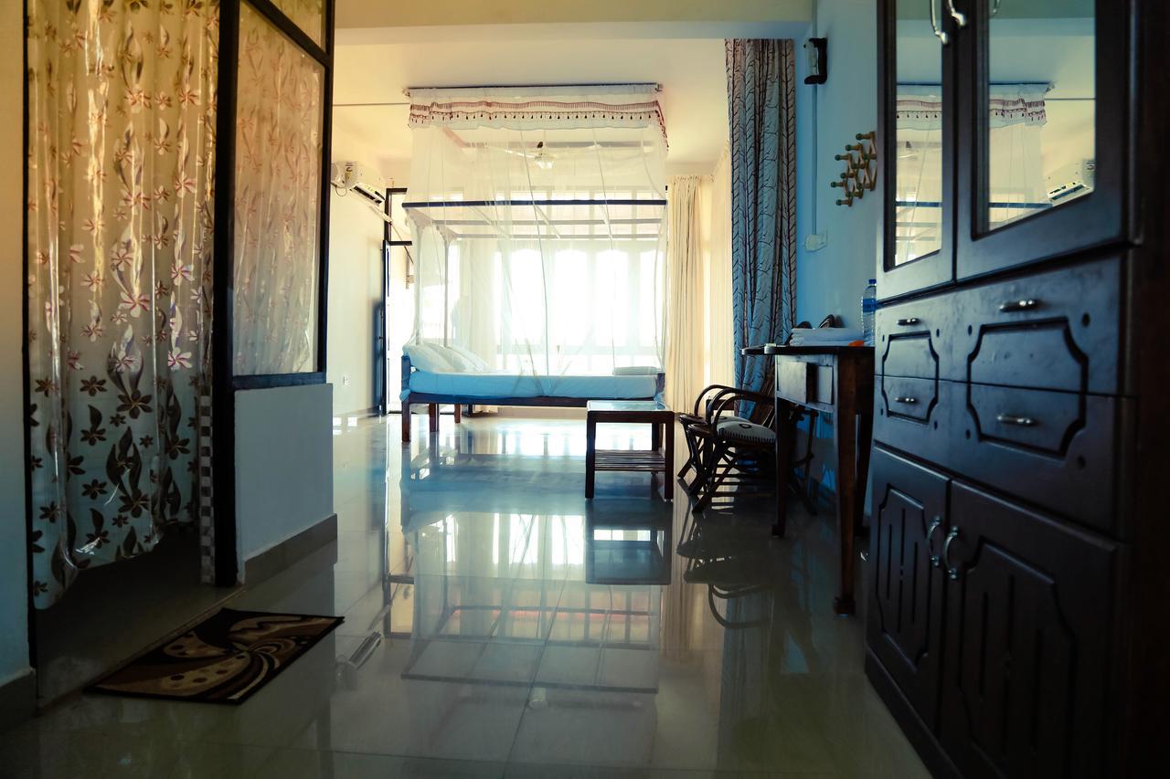 True Blue Beach Resort Varkala Exteriör bild
