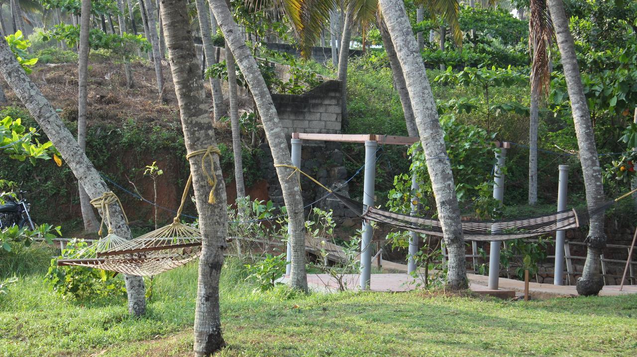 True Blue Beach Resort Varkala Exteriör bild