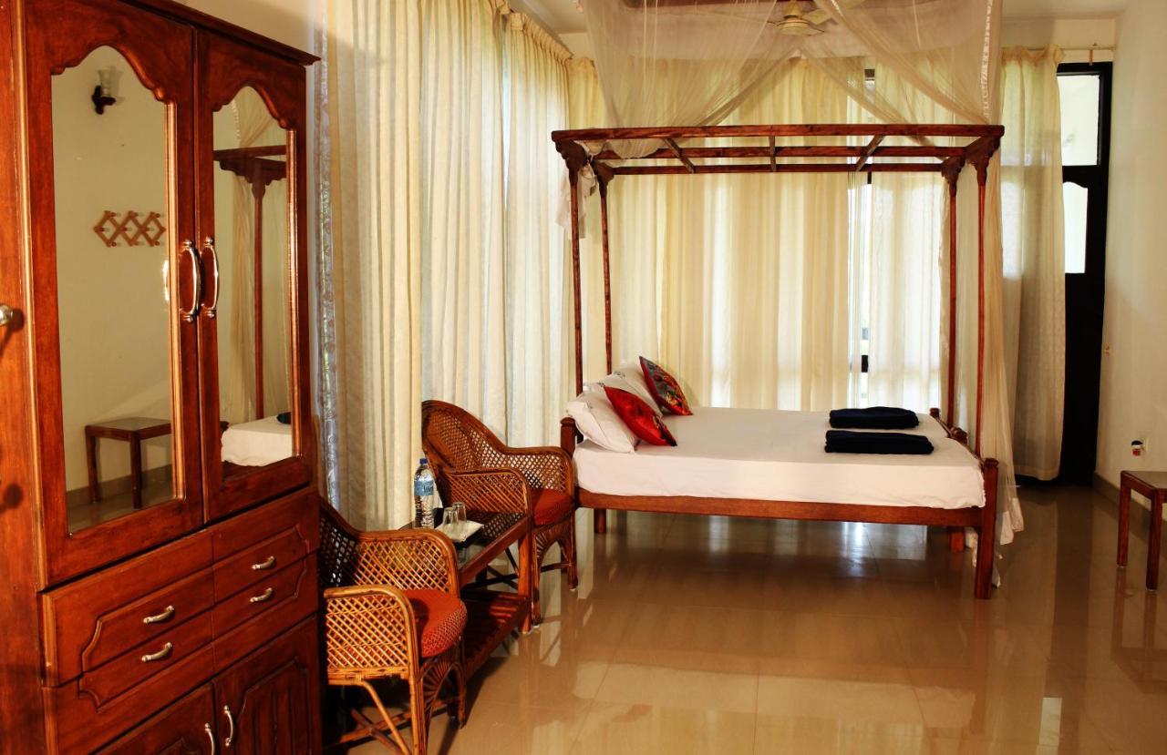 True Blue Beach Resort Varkala Exteriör bild